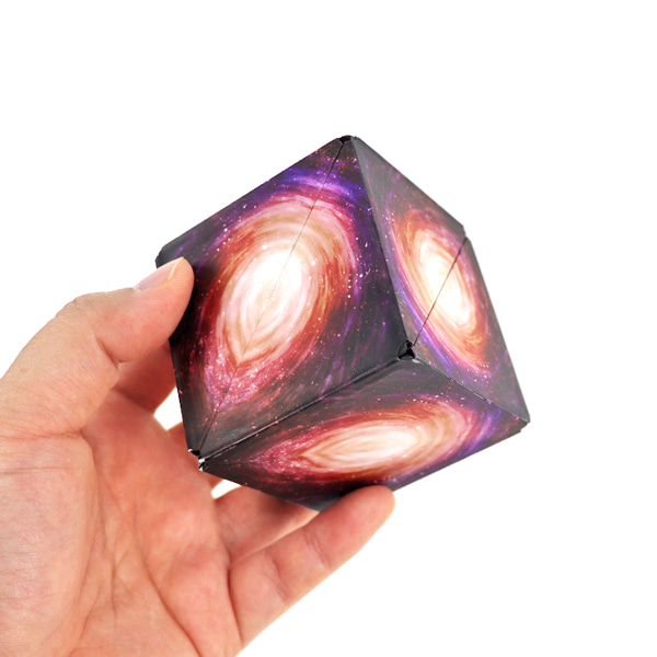 (해피프랜즈) 3D 우주 큐브 1개(랜덤)